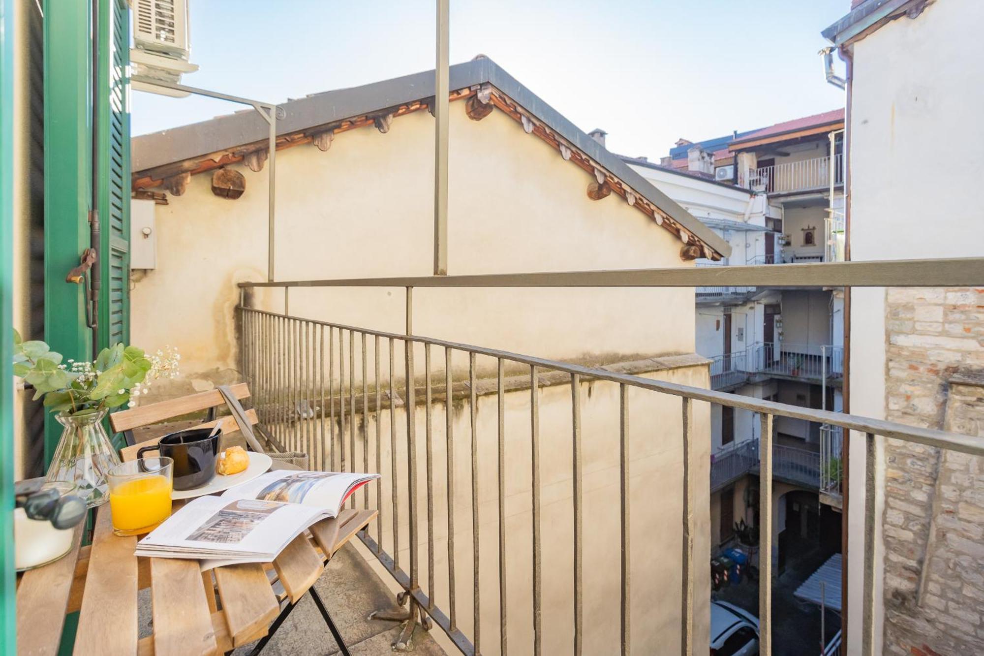 La Casa Di Nino By Rent All โกโม ภายนอก รูปภาพ